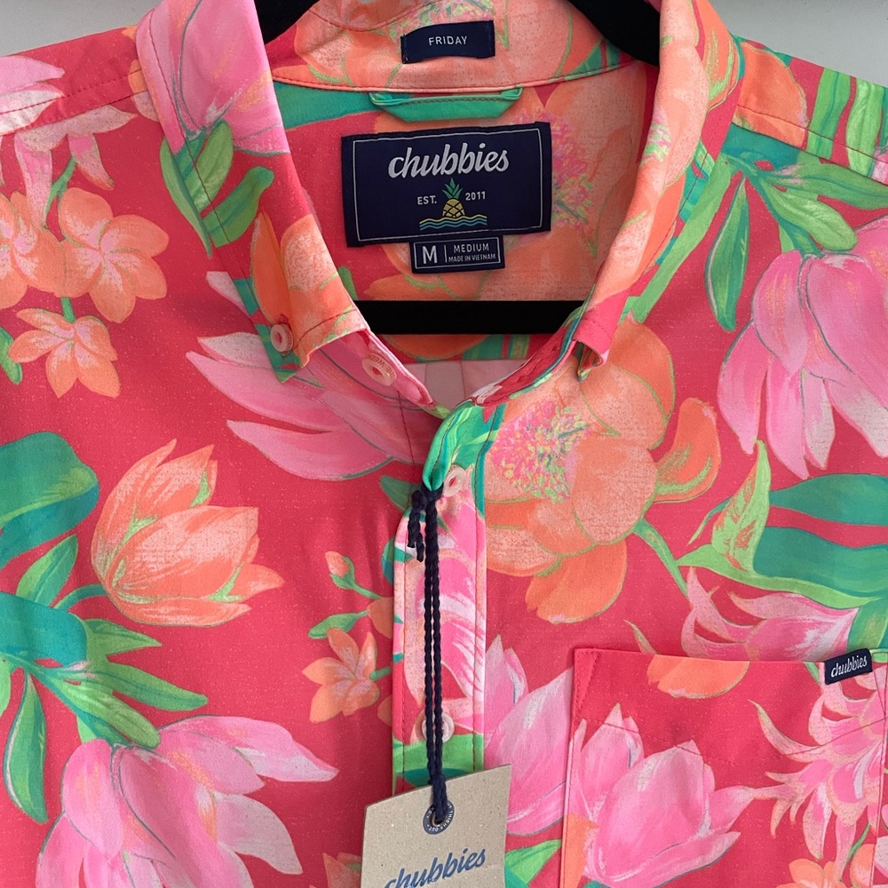 chubbies The Tropics Like it Hot, Friday Shirt - Picture 7 of 9